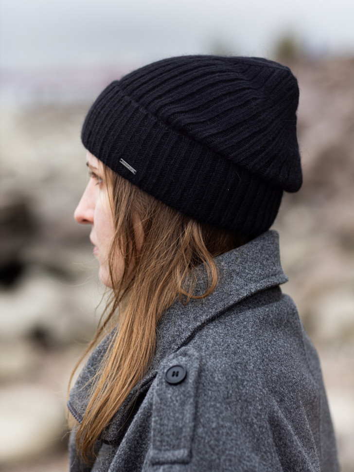 Шапка женская 11542 MARHATTER чёрный (56-58)