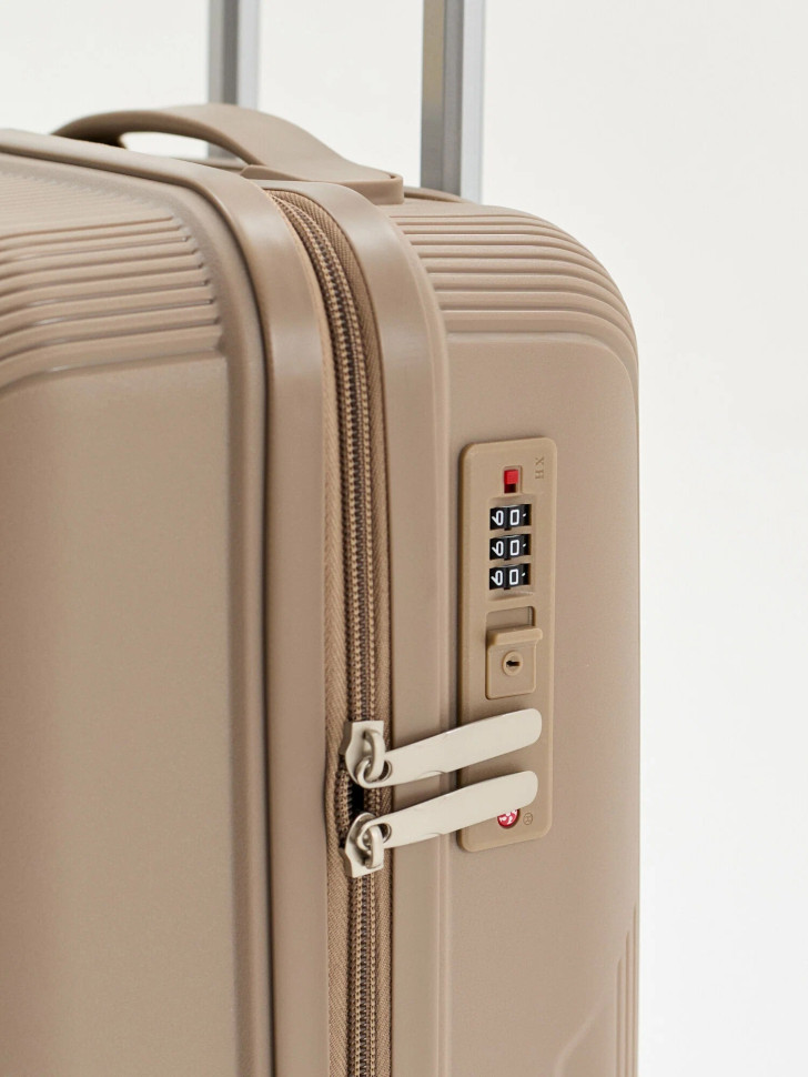 Чемодан L'Case, Riga без расширения