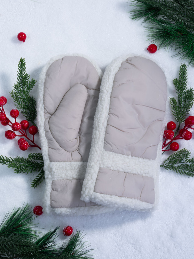 Варежки женские Юйлин бежевые Варежки женские Юйлин бежевые