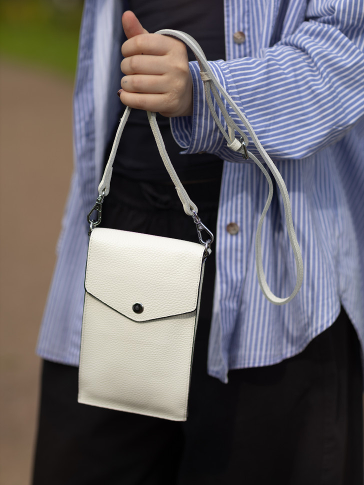 Сумка женская для телефона 5509 white Сумка женская для телефона 5509 white