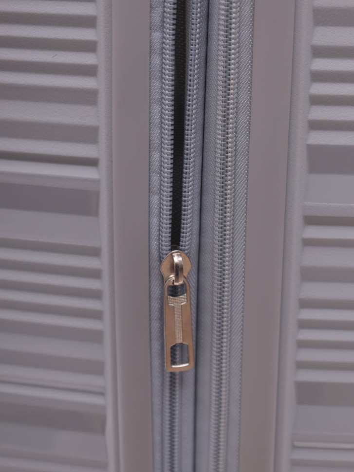 Чемодан Weina Б01-PP304 полипропилен Чемодан Weina Б01-PP304 полипропилен