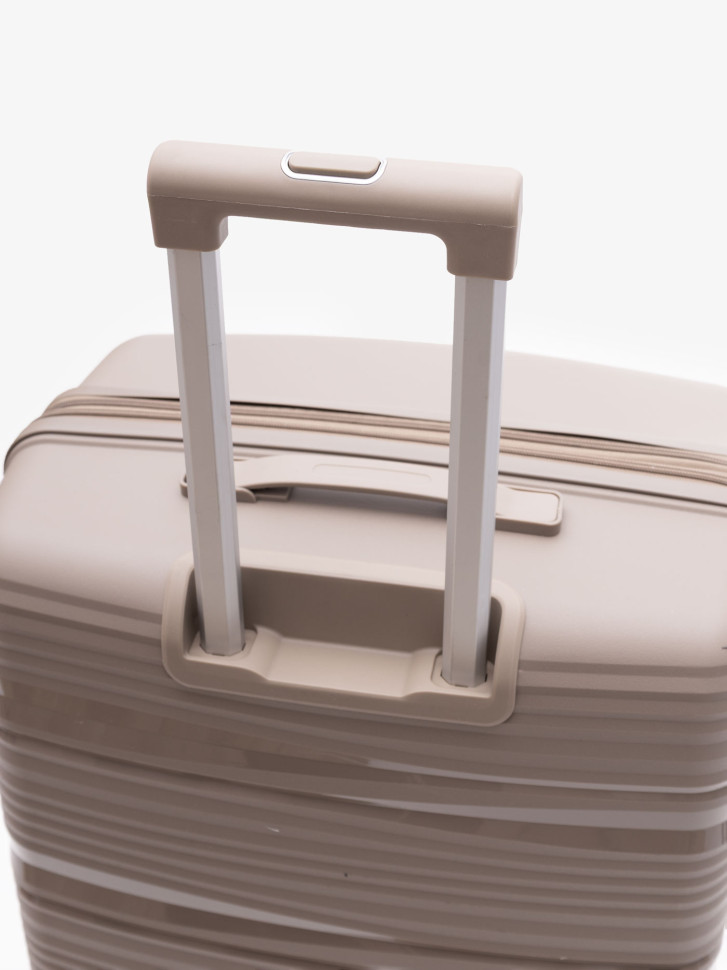 Чемодан Weina Б01-PP304 полипропилен Чемодан Weina Б01-PP304 полипропилен