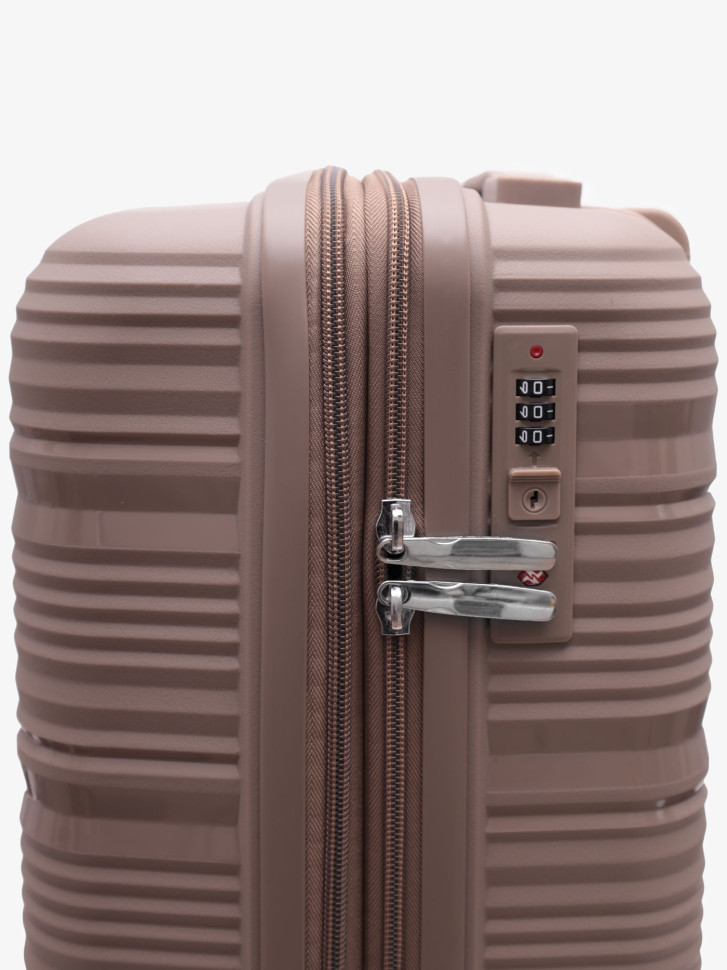 Чемодан Weina Б01-PP304 полипропилен Чемодан Weina Б01-PP304 полипропилен