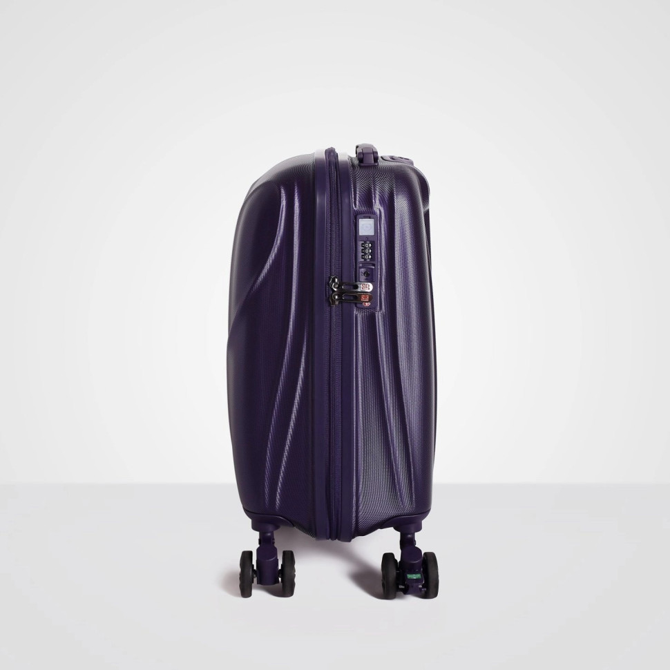 Чемодан Eberhart Lotus 2.0 поликарбонат Чемодан Eberhart Lotus 2.0 поликарбонат