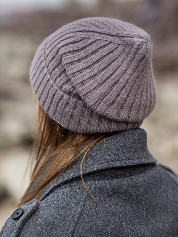 Шапка женская 11542 MARHATTER кофе (56-58)
