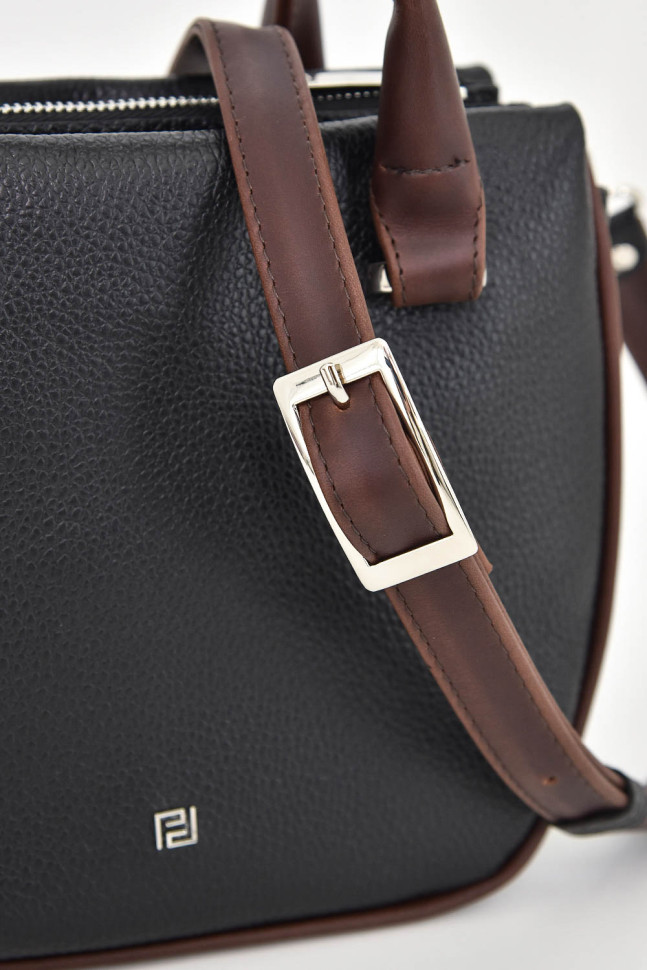 Сумка Protege Ц-558/2 черный флотер+коричневый пулл-ап Сумка Protege Ц-558/2 черный флотер+коричневый пулл-ап