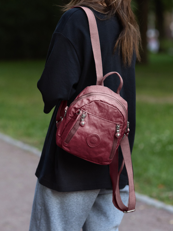 Рюкзак-сумка женский Bobo 8304-8 бордо Рюкзак-сумка женский Bobo 8304-8 бордо