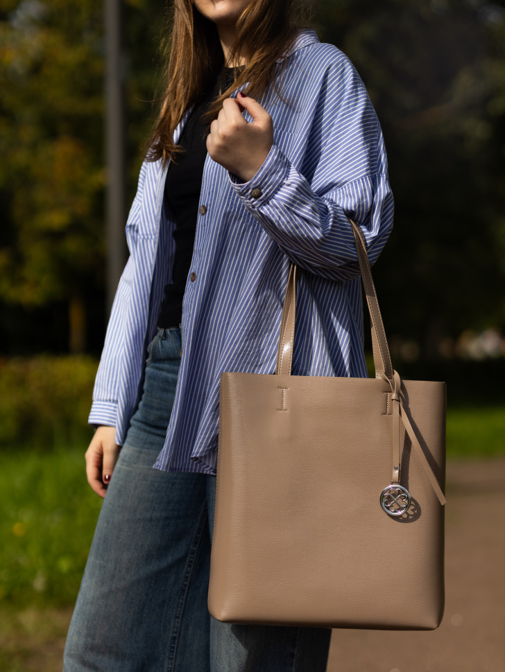 Сумка женская Baggins KDL-1300 лак беж Сумка женская Baggins KDL-1300 лак беж