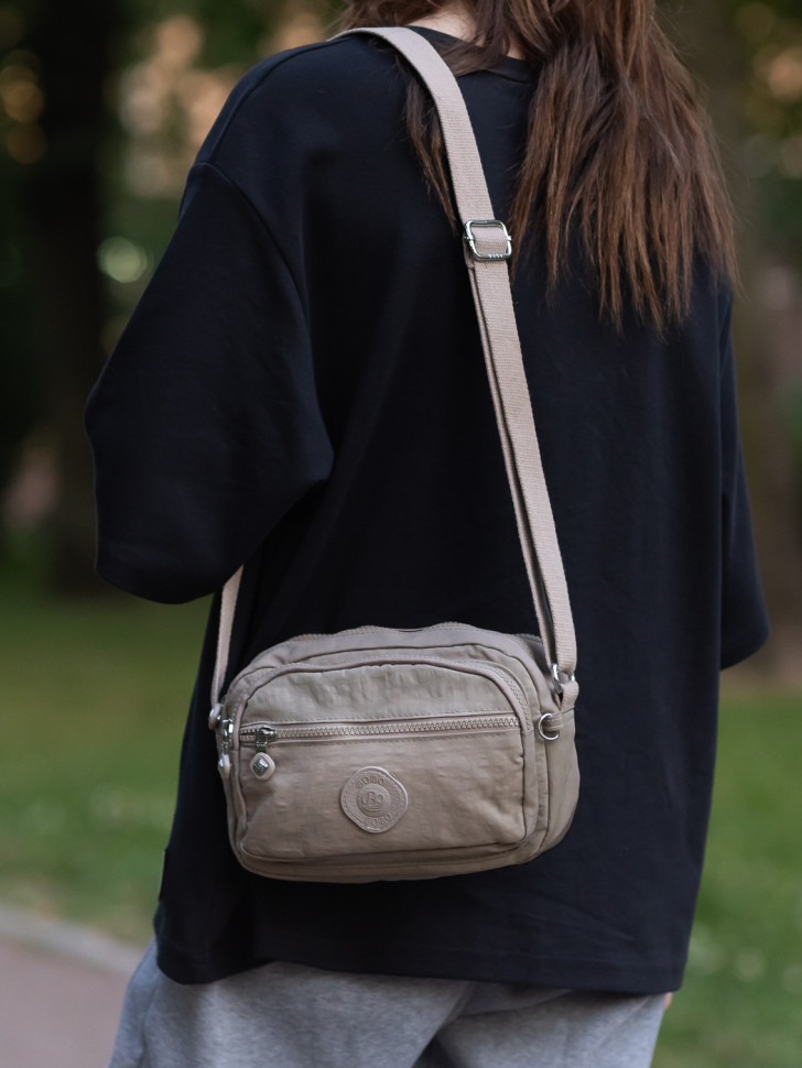 Сумка женская Bobo 8207 тёмно-бежевая Сумка женская Bobo 8207 тёмно-бежевая