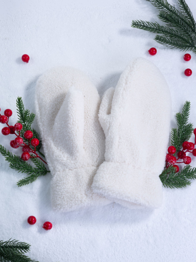 Варежки женские Baggins барашки молочные Варежки женские Baggins барашки молочные